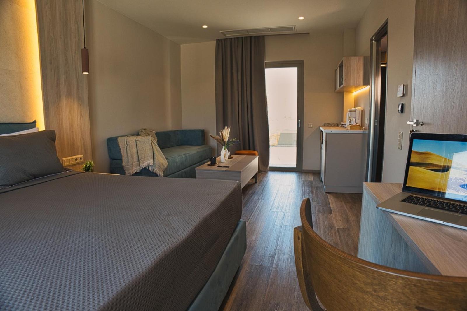 אתונה Wellnest Hotel מראה חיצוני תמונה