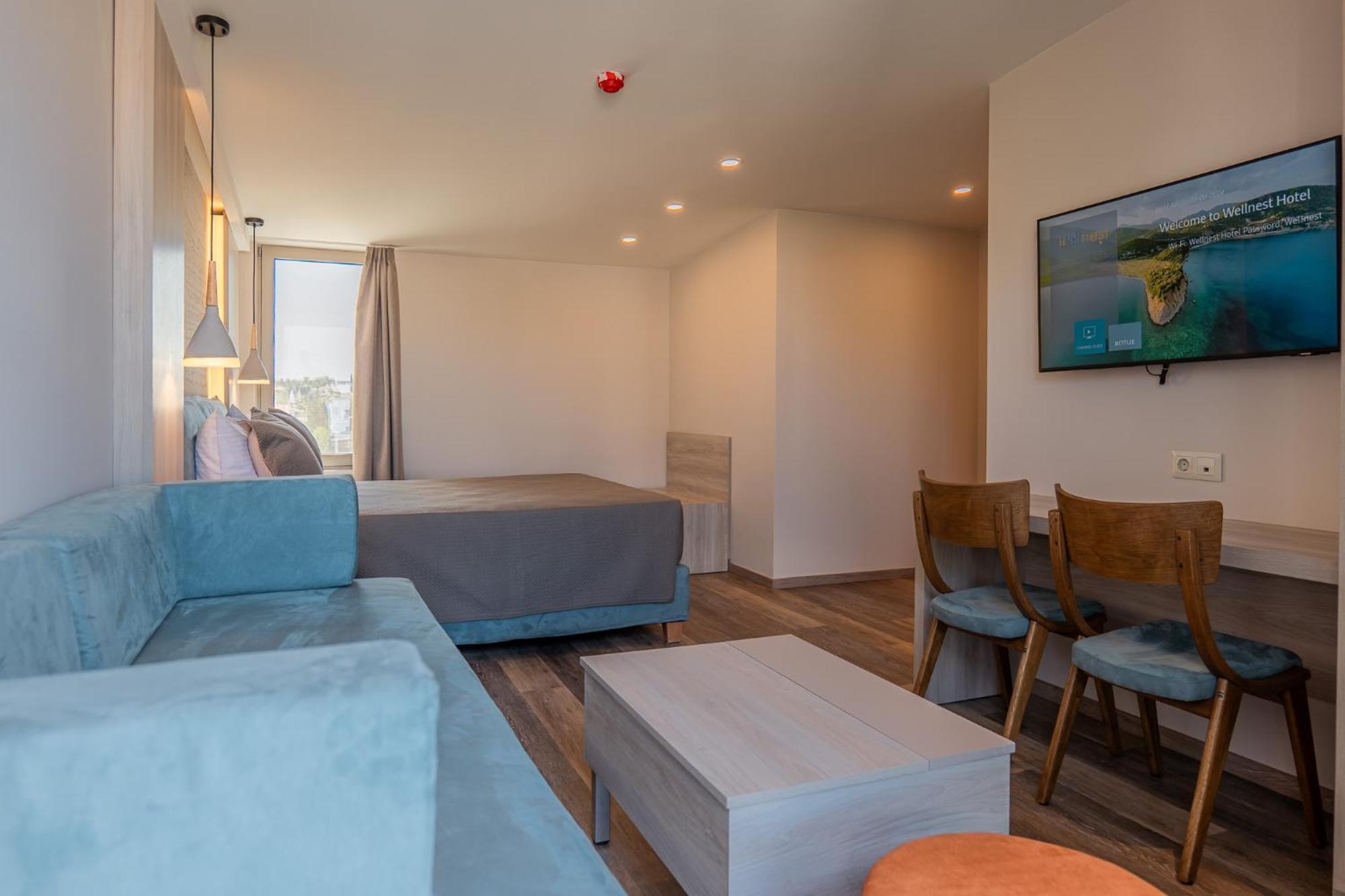 אתונה Wellnest Hotel מראה חיצוני תמונה
