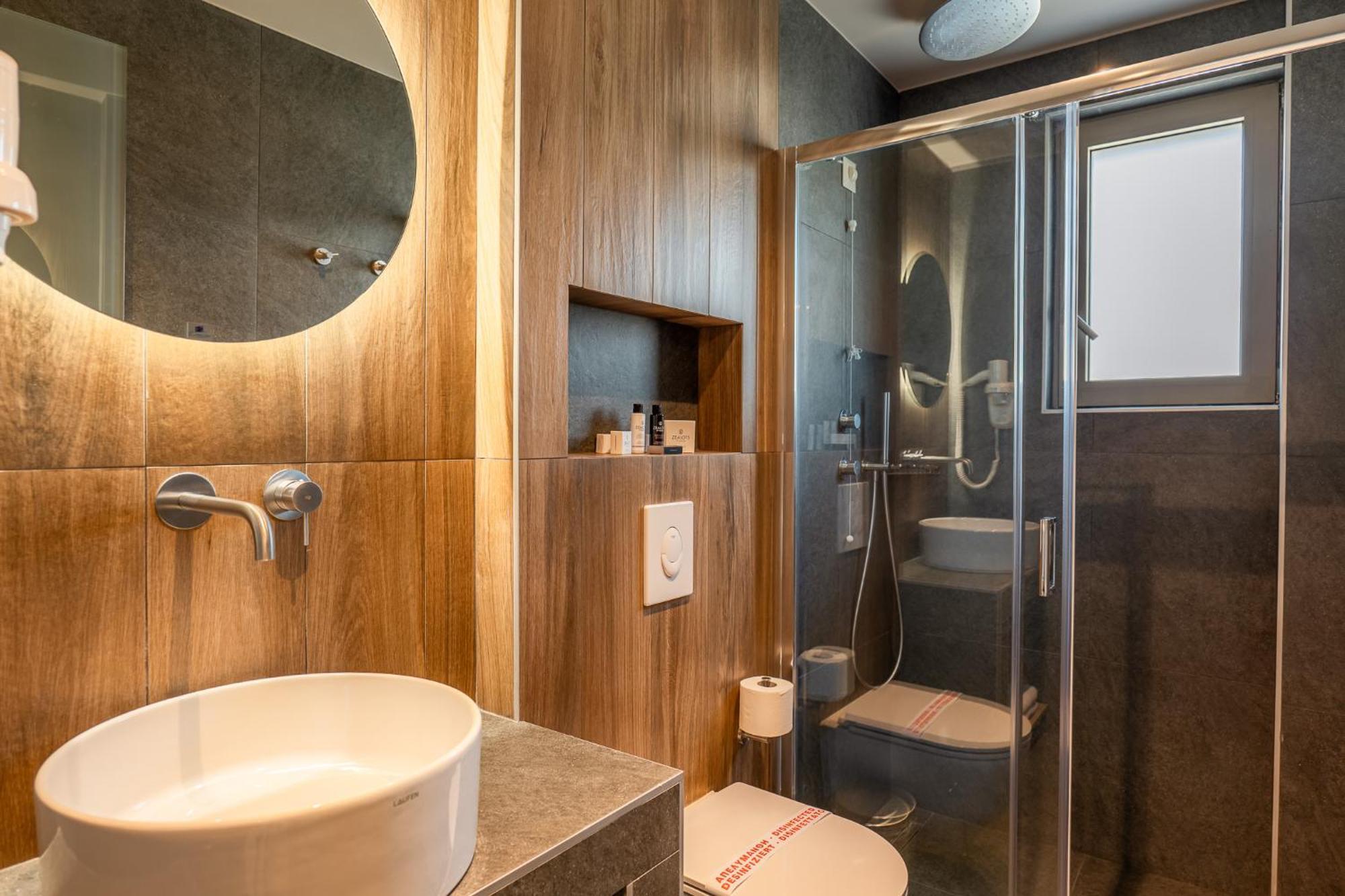 אתונה Wellnest Hotel מראה חיצוני תמונה